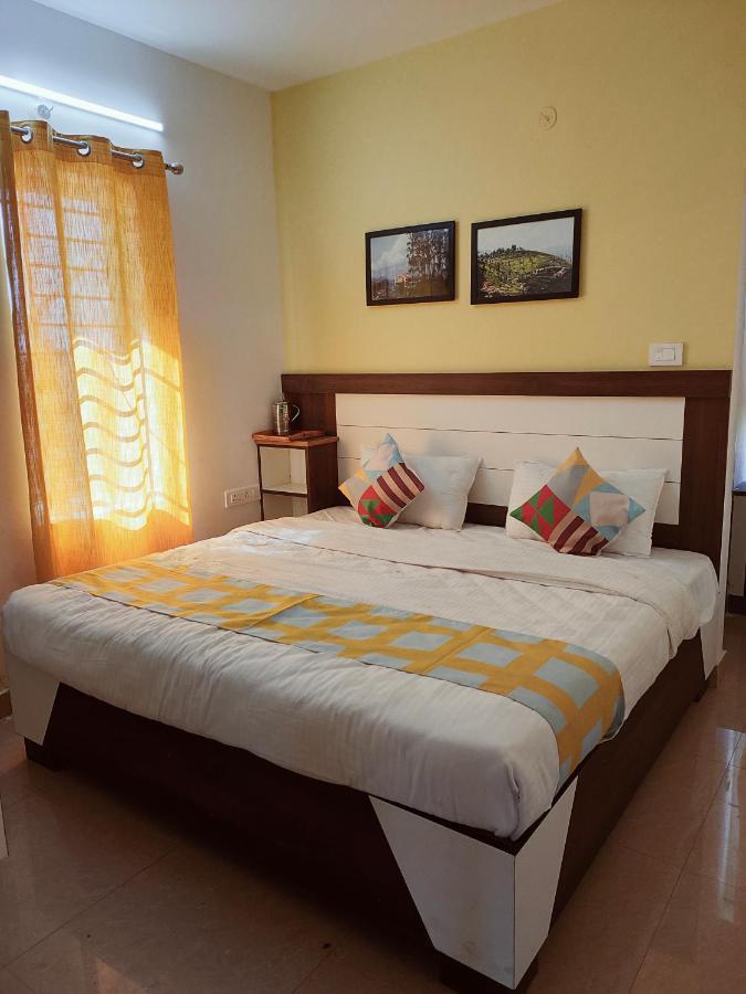 Brown Tree Resorts Udagamandalam Zimmer foto